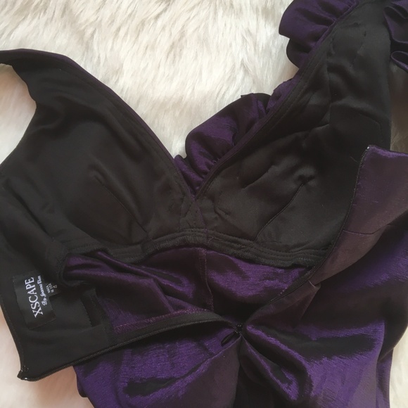 Xscape Runched Rose Bodycon Dress Size 4 - Picture 6 of 10